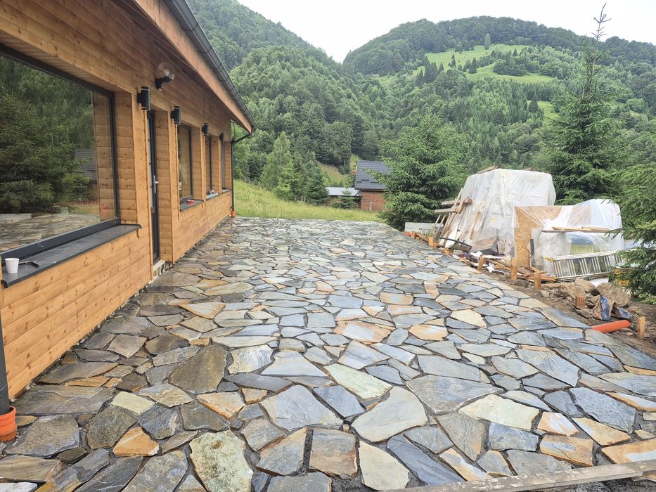 Vand si montez piatra naturala