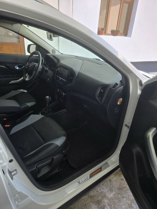 Продается Lada xray cross