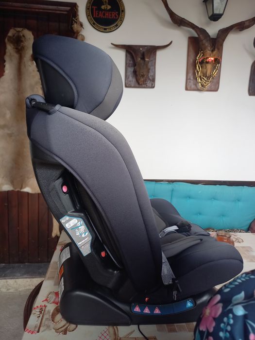 Детски стол за кола Chipolino