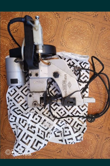 Продам мешкозашивочная машинка