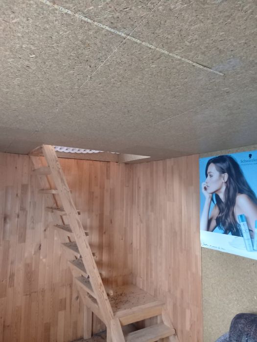 Продам домик двухэтажный