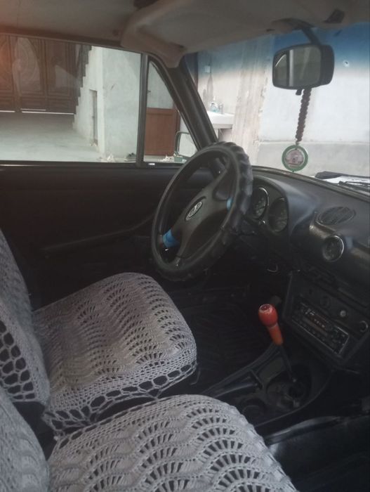 Jiguli sotiladi 
Narxi 15mln kelishiladi
Yili 88 
100 talik metani bor