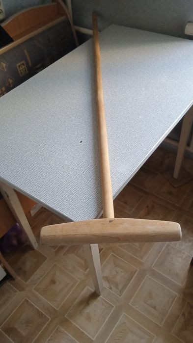 Продам швабру деревянную