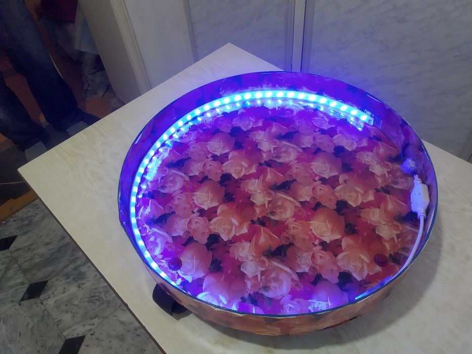 Горшок для цветов с подставкой на колёсиках