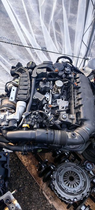 Двигател 1.2 Puretech 130hp Peugeot 3008 2018