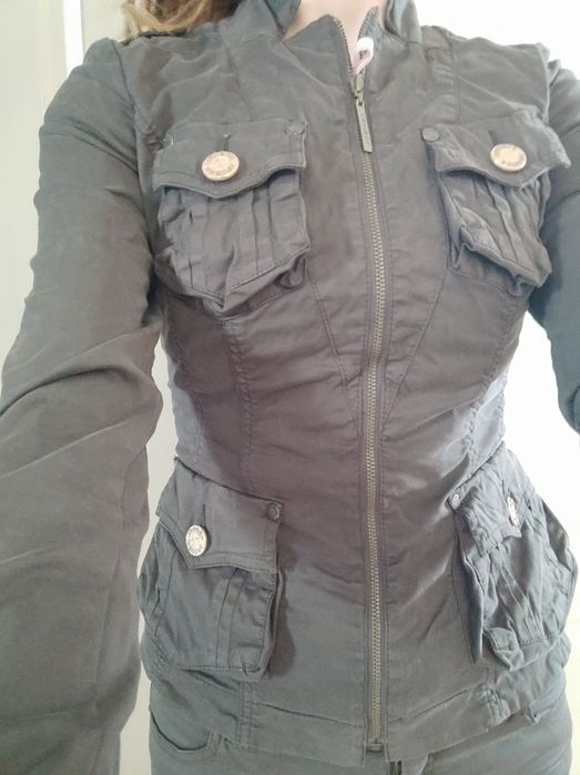 Костюм от две части Kensol