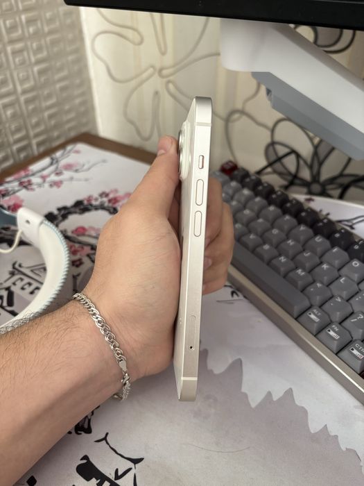 продам Iphone 14