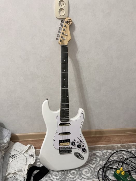 Stratocaster гитара