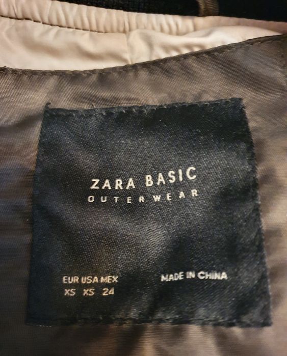 Geaca ZARA unisex