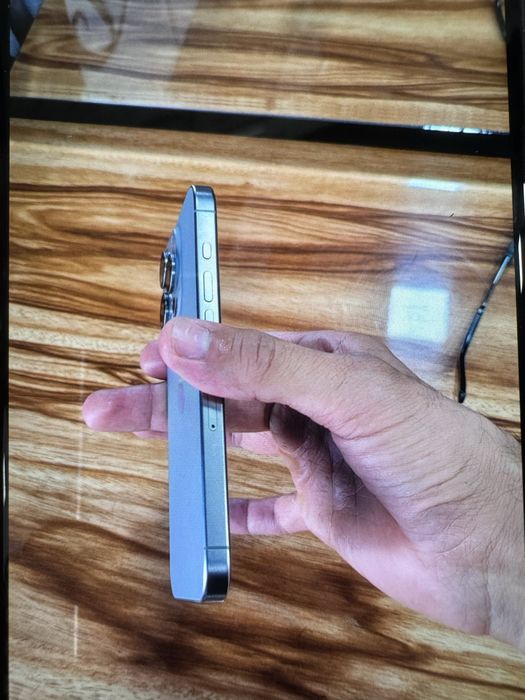 Iphone15pro 128 xotira 87 yomks