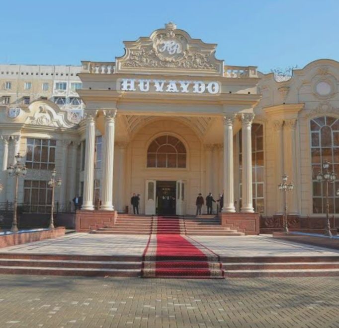 Метро Беруний 5/1/9 Хувайдо Тойхона