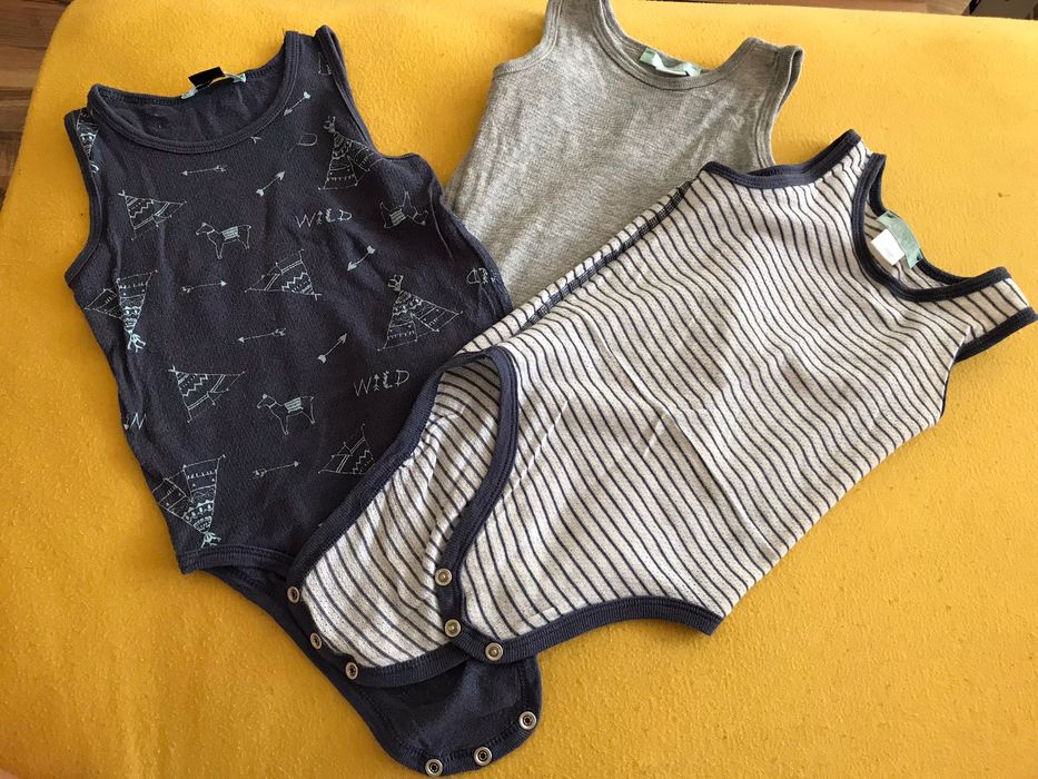 Детски дрешки рр 9-12м/12-24м