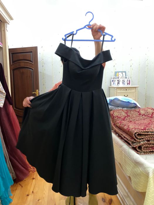Платье черное женское
