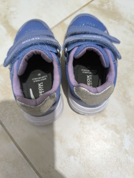 Adidași Geox mărimea 22