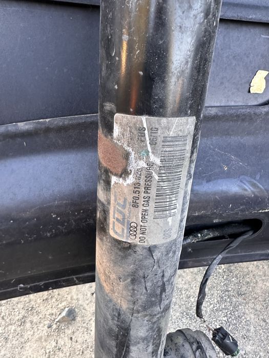 Електрически задни амортисьори от ауди а4 б8 / audi a4 b8