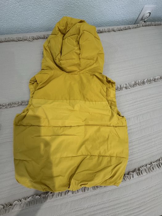 Елек за момче на Zara