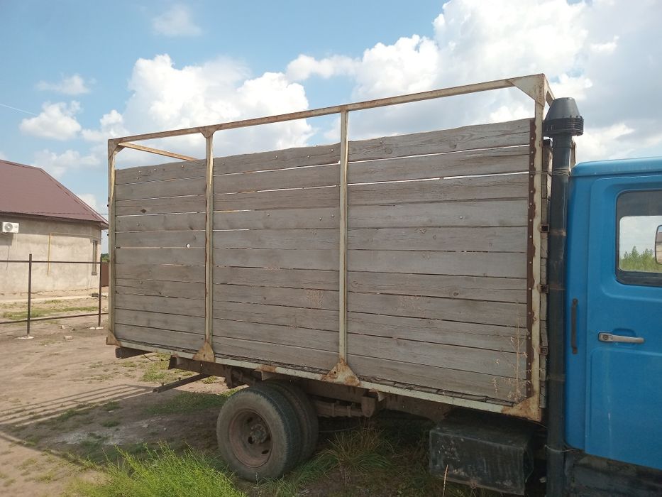 Продам будку скотовоза