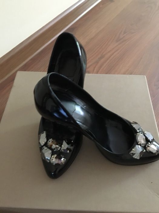 Женские туфли