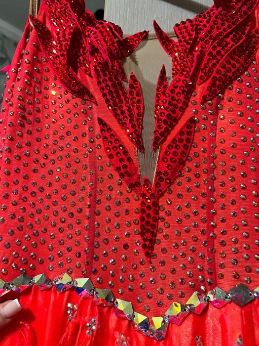 Платье стандарт (для бальных танцев)