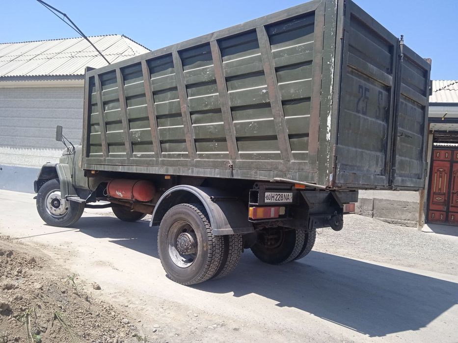 Зил 131 ееееекеее