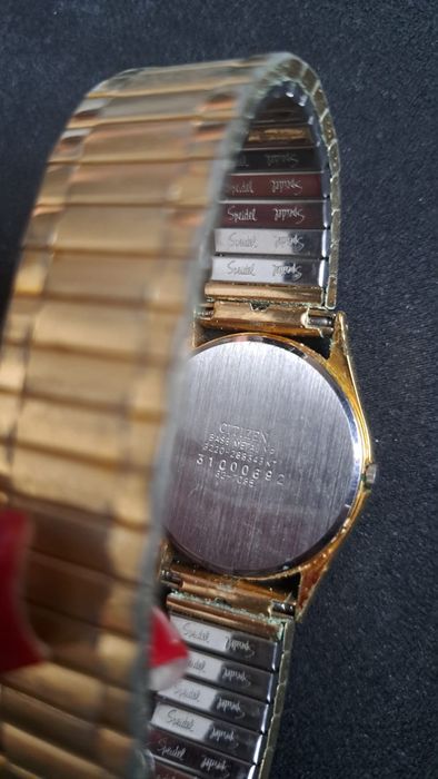 Ceasuri la preturi accesibile , FĂ O OFERTA !!