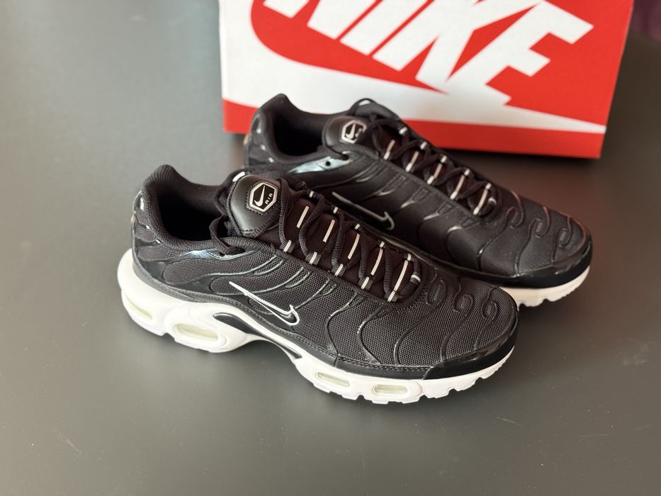 adidasi Originali Nike Air Max Plus TN , noi cu cutie