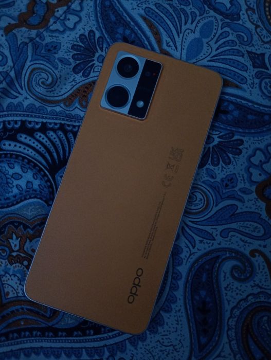 Oppo Reno 7,  128гб