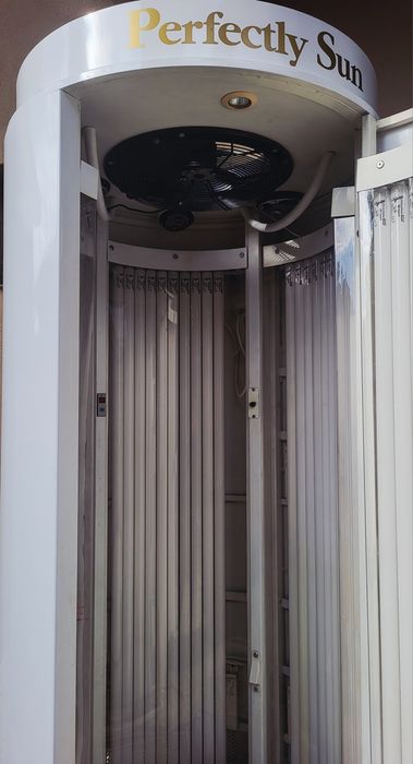 Solar vertical cu aparat vibromasaj inclus!