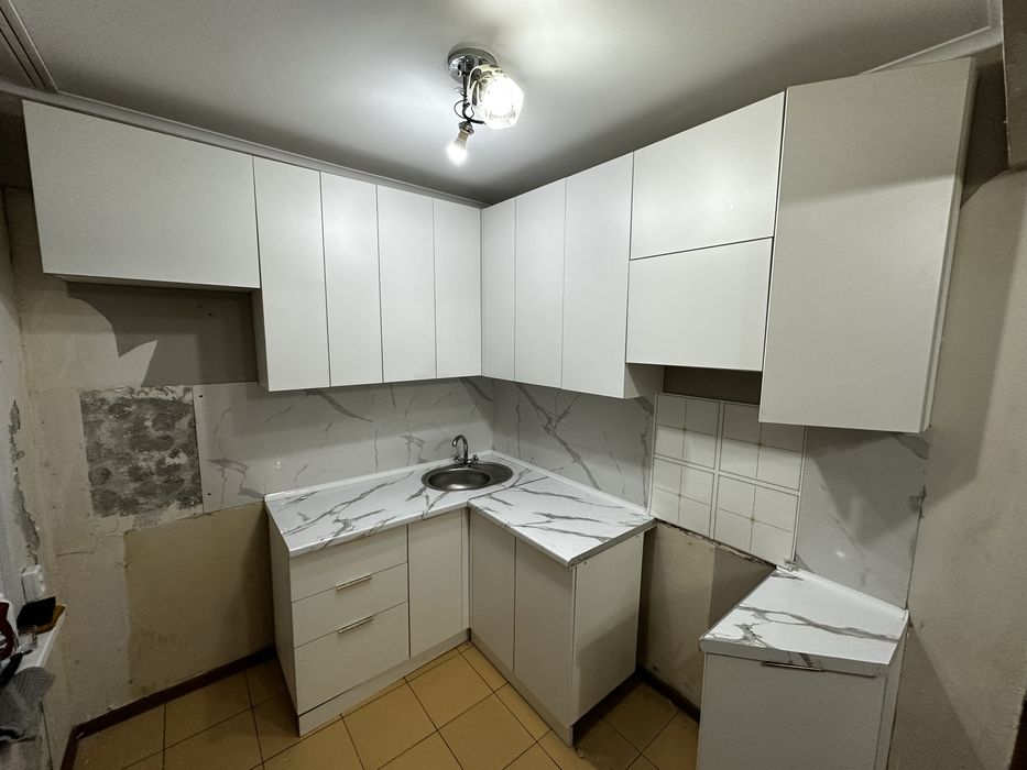 Продам кухонный гарнитур