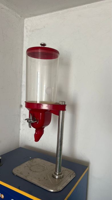 Стеллаж для магазина