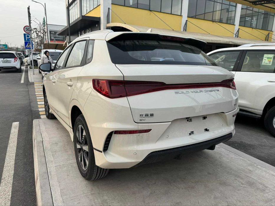 BYD E2 в наличии и на заказ