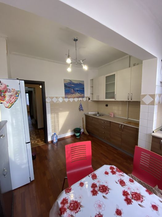 Продаётся 3-х комнатная в Аксай-1