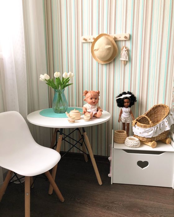 Детский столик