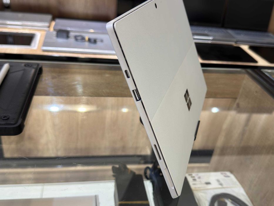 SURFACE PRO 7+ CORE i5-1135G7 ram 8 ssd 256 Сенсорный