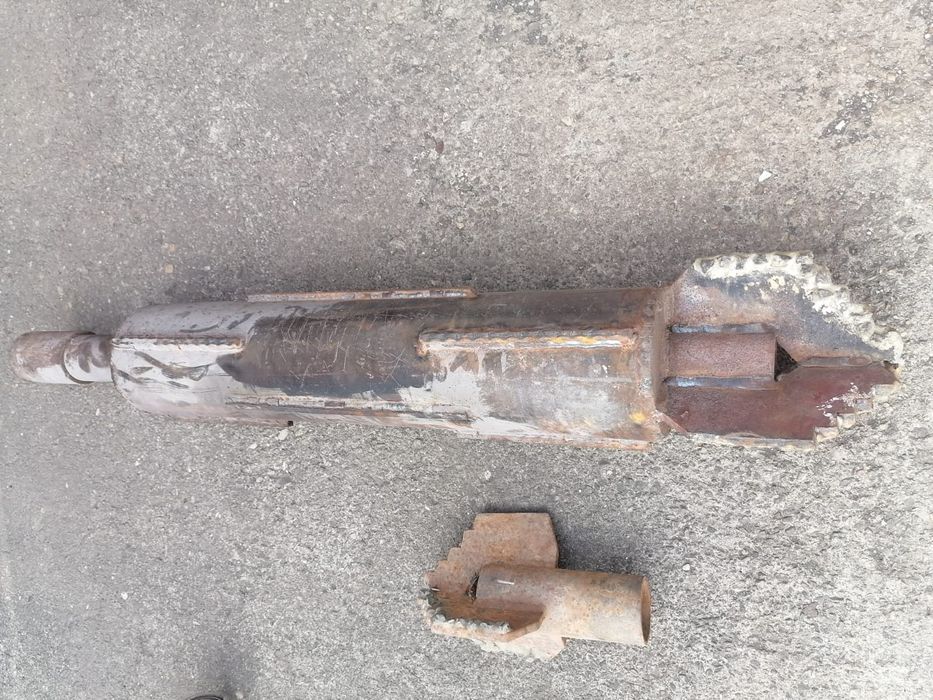 Vând freză de corectat pentru foraj