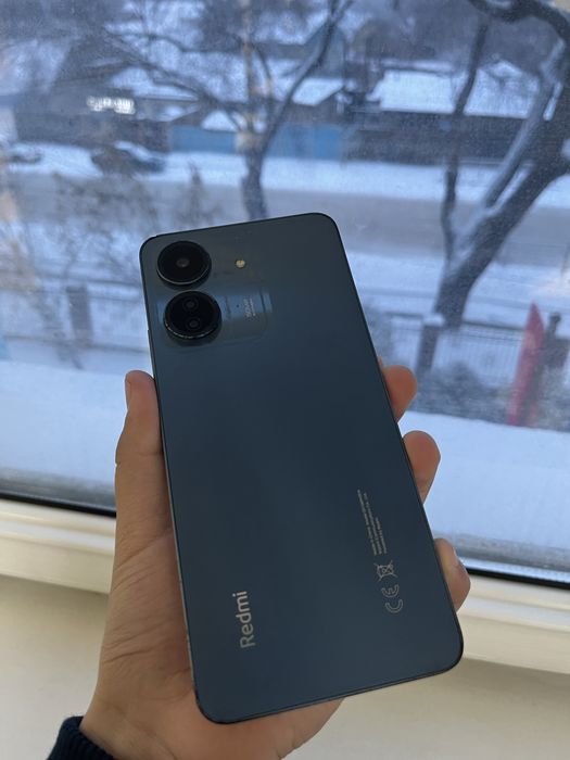 На продаже редми 13с