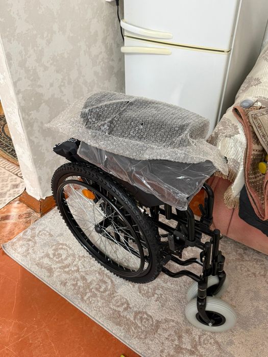 Инвалидная коляска