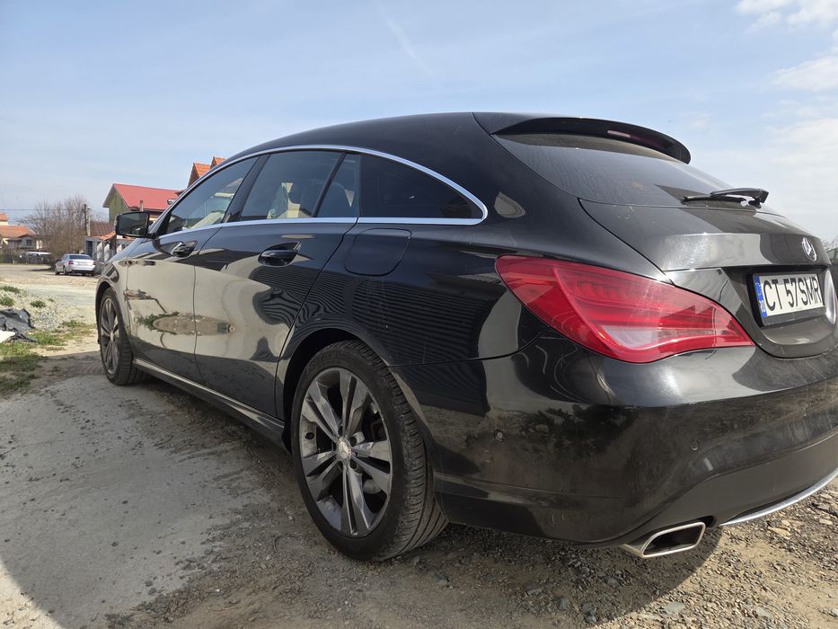MERCEDES-BENZ CLA 0 — imagine 2