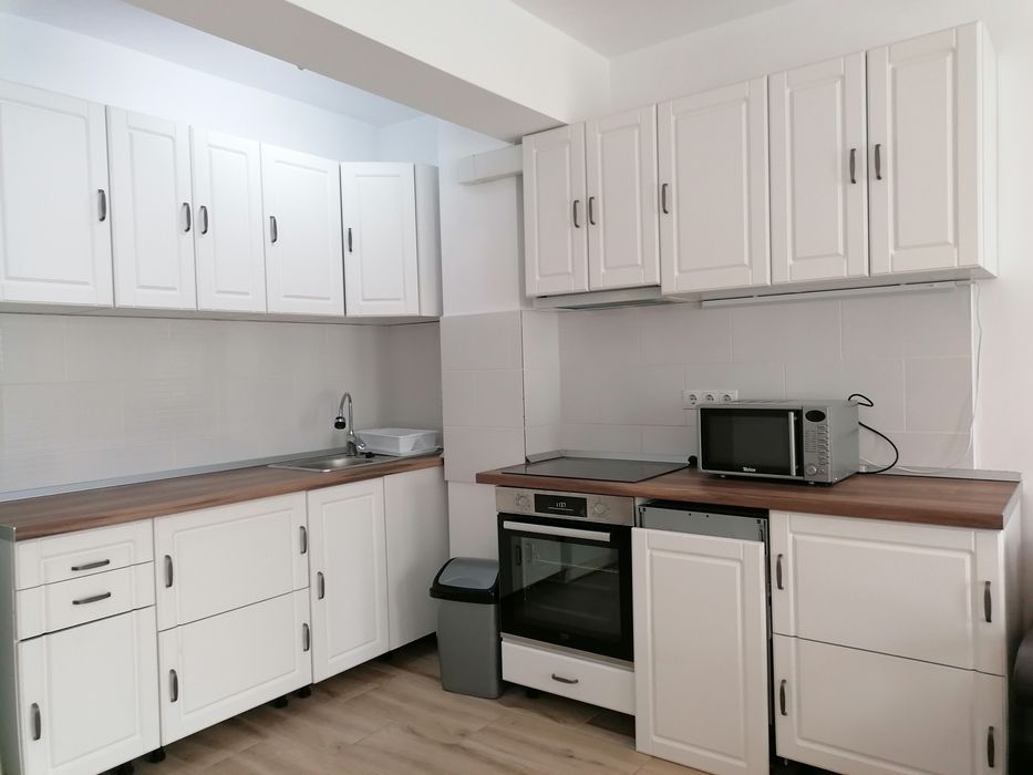 Inchiriez apartament 2 camere