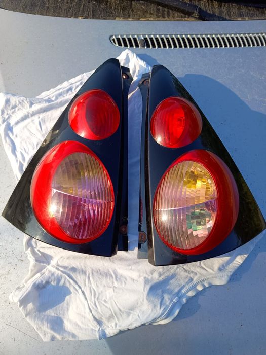 Peugeot 107 capota far