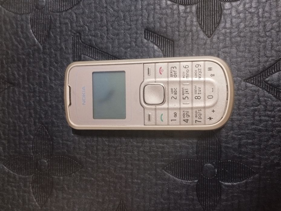 Assalom alekum Telefon Sotiladi Original Nokia 1202