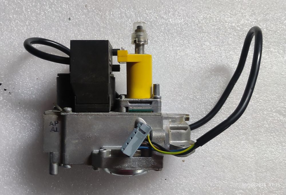 Vana gaz centrala Baxi  eco3 280FI