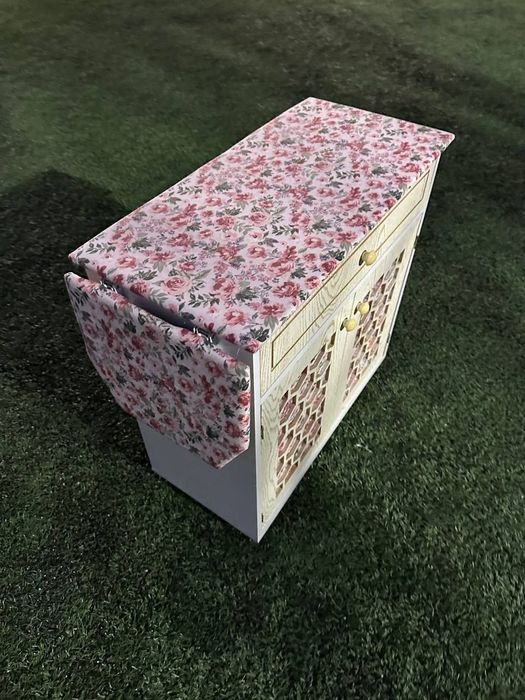 Navinka Dazmol podstafka!