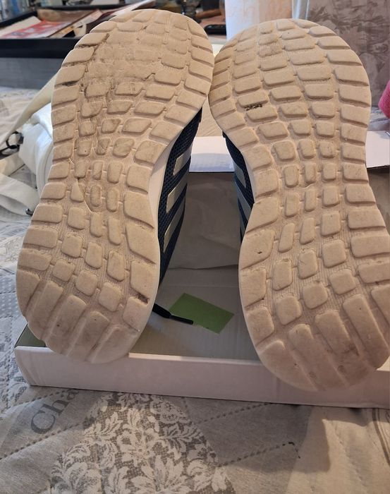 Летни маратонки Adidas-40 номер