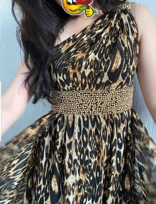 Трендовое Вечернее платье со шлейфом