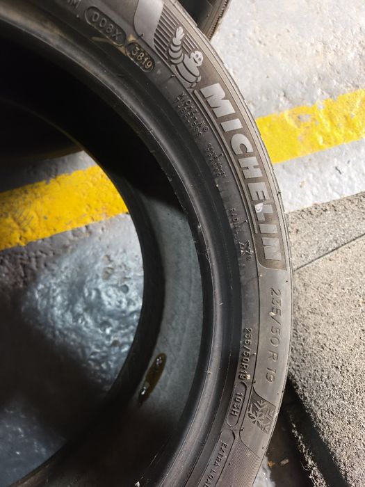 235 50 19 iarna michelin