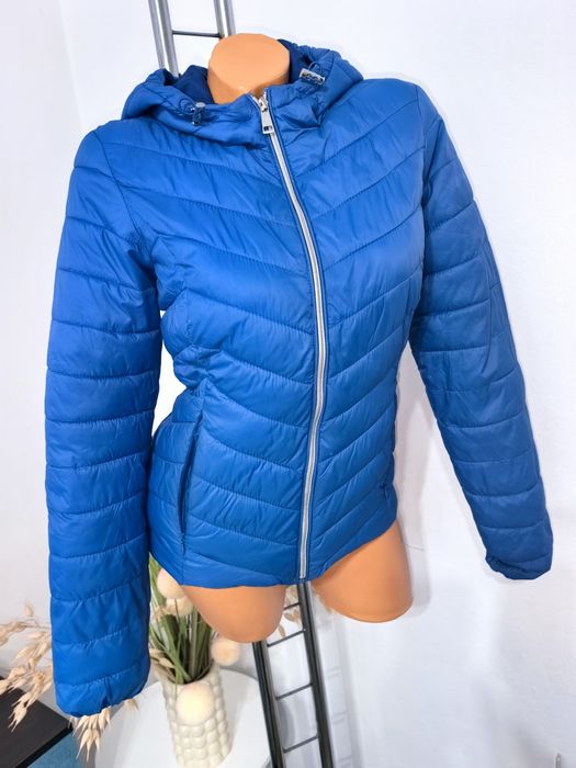 Geaca superba dama mărimea S Stradivarius