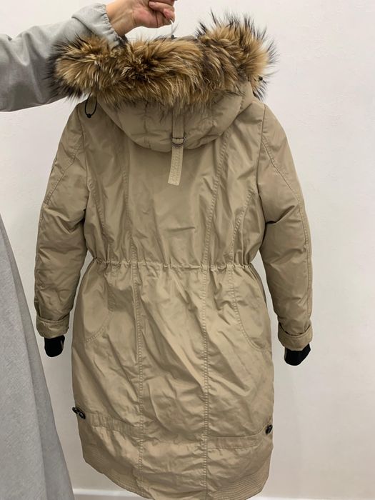 Продается парка зимняя