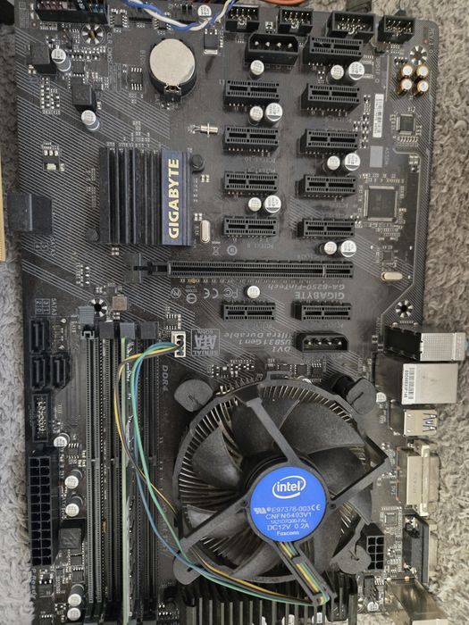 Placa video amd ,placi de baza