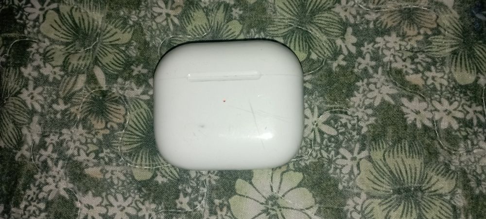 Air pods 2000тенге